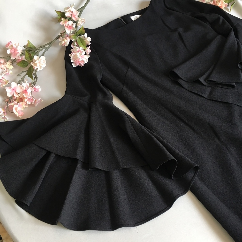 NWOT Eliza J Black Bell Sleeve Dress Size 12